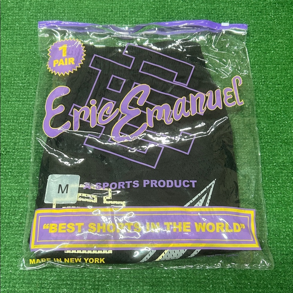 Eric Emanuel thunderbolt shorts size M
